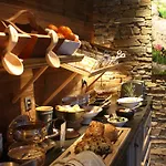 Chalet-hotel Hermitage Hotell 4*