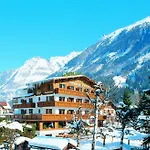 Chalet-hotel Hermitage Hotell 4*