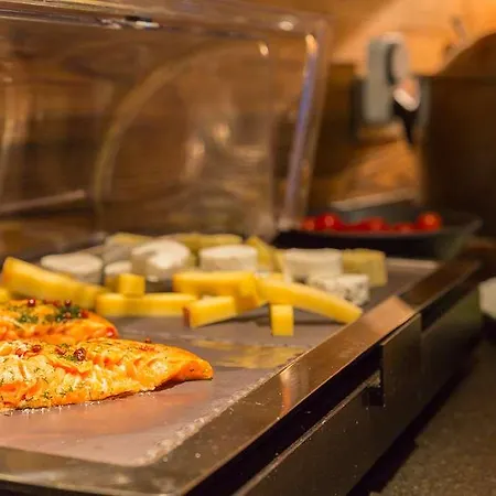 Chalet-hotel Hermitage Hotell 4*