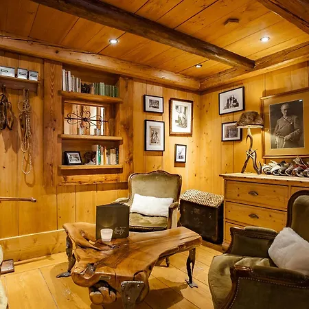 ホテル Chalet-hotel Hermitage