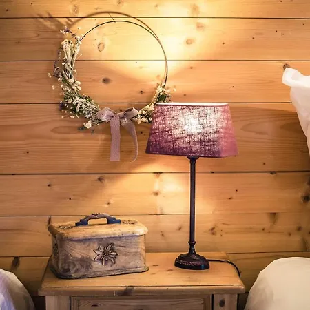 Chalet-hotel Hermitage Hotell